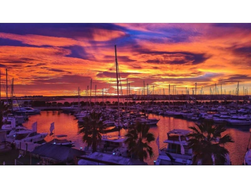 3 makuuhuone Huoneisto myytävänä paikassa Torrevieja mukana 
autotalli - 349 000 € (Ref: 7115881)