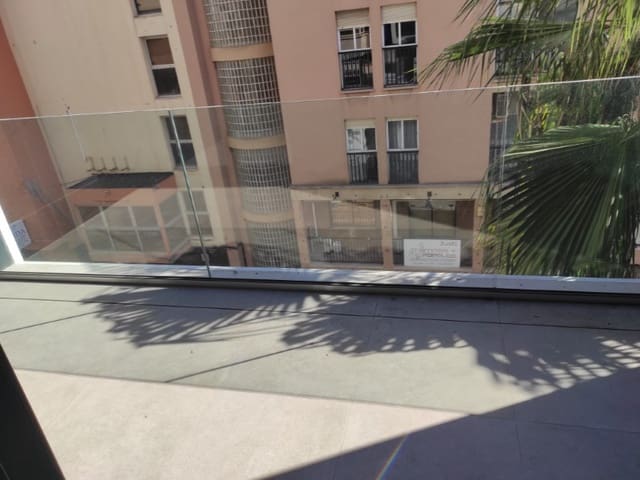 3 bedroom Apartment for sale in Centro - Muelle Pesquero, Torrevieja with garage - € 349,000 (Ref: 7115881)