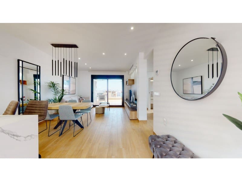 2 soveværelse Bungalow til salg i Torrevieja med swimmingpool garage - € 259.900 (Ref: 7168602)