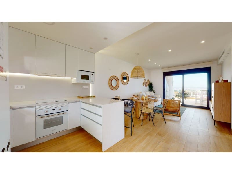 2 soveværelse Bungalow til salg i Torrevieja med swimmingpool garage - € 259.900 (Ref: 7168602)