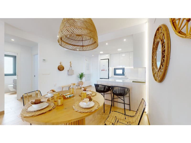 2 soveværelse Bungalow til salg i Torrevieja med swimmingpool garage - € 259.900 (Ref: 7168602)