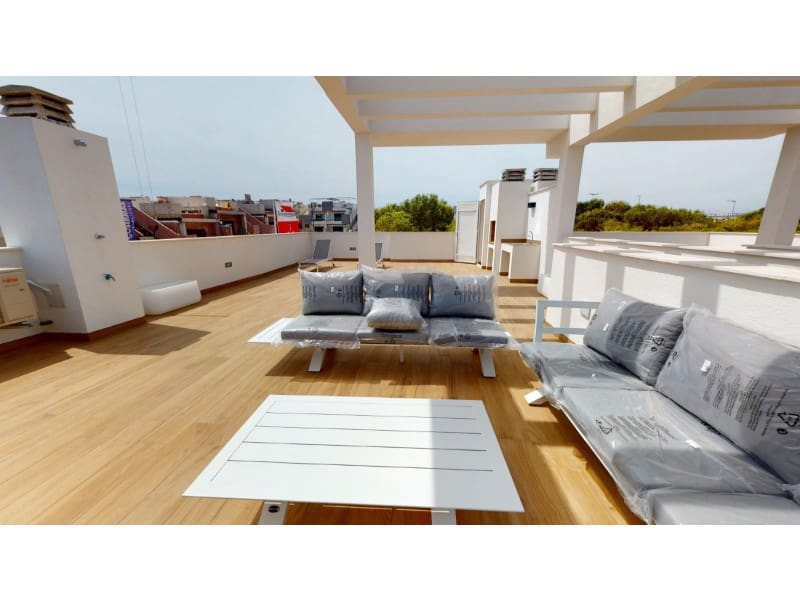 2 soveværelse Bungalow til salg i Torrevieja med swimmingpool garage - € 299.900 (Ref: 7177666)