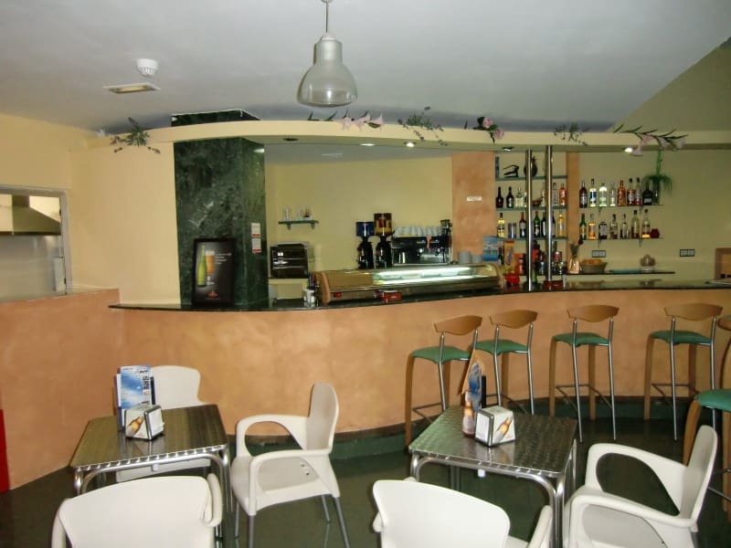 Restaurant/Bar for sale in Alicante / Alacant city - € 150,000 (Ref: 7624509)