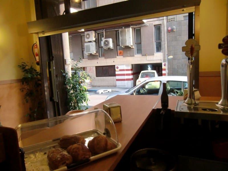 Restaurant/Bar for sale in Alicante / Alacant city - € 150,000 (Ref: 7624509)