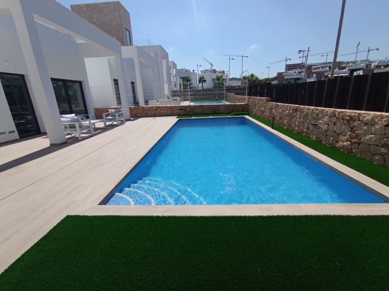 Chalet de 5 habitaciones en Finestrat en venta con piscina - 825.000 € (Ref: 7772164)