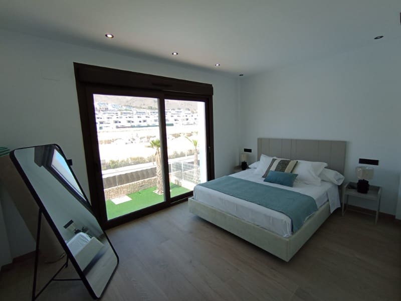 Chalet de 5 habitaciones en Finestrat en venta con piscina - 825.000 € (Ref: 7772164)