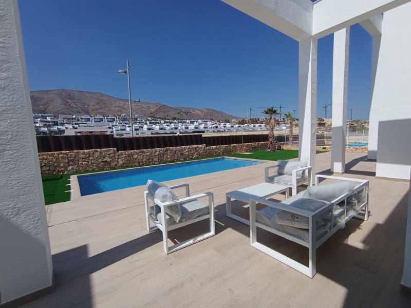 Chalet de 5 habitaciones en Finestrat en venta con piscina - 825.000 € (Ref: 7772164)