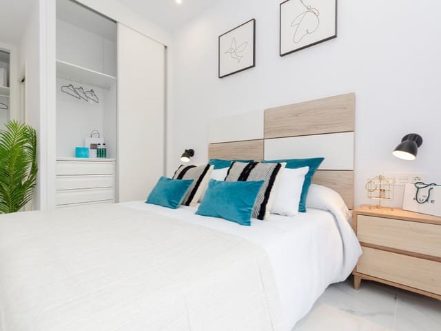 3 soveværelse Villa til salg i Los Balcones - Los Altos, Torrevieja - € 385.000 (Ref: 8076820)