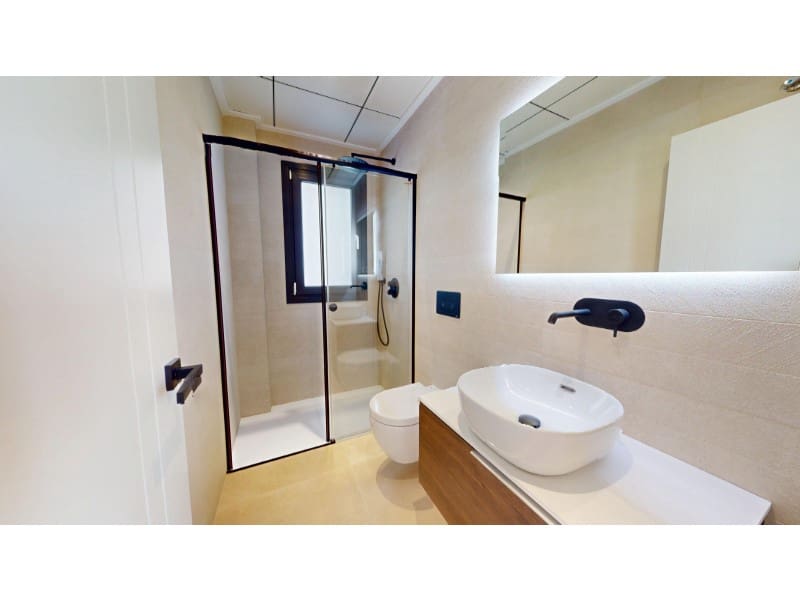 Chalet de 3 habitaciones en Finestrat en venta con piscina garaje - 699.900 € (Ref: 8216295)