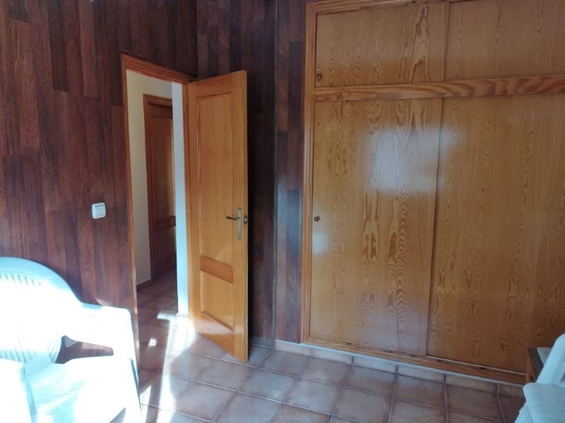 6 bedroom Villa for sale in Almoradi - € 420,000 (Ref: 8359696)