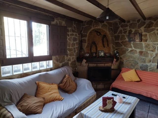 6 bedroom Villa for sale in Almoradí - € 420,000 (Ref: 8359696)