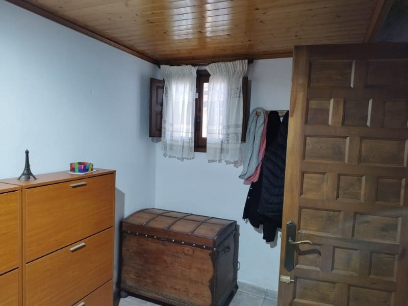 6 bedroom Villa for sale in Almoradi - € 420,000 (Ref: 8359696)