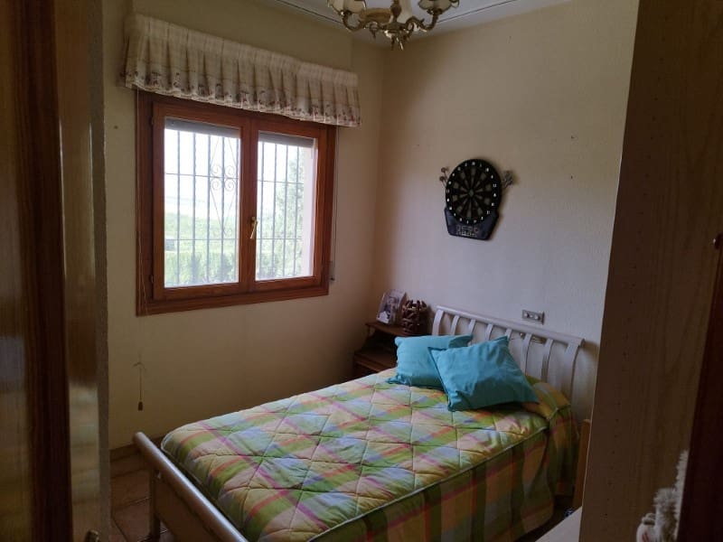 6 bedroom Villa for sale in Almoradi - € 420,000 (Ref: 8359696)