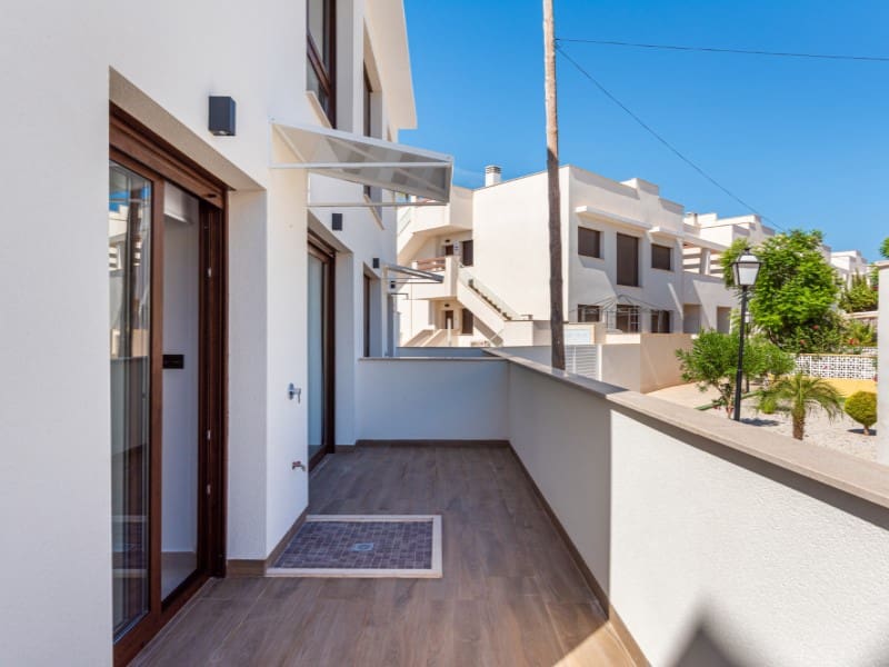 2 soveværelse Bungalow til salg i Torrevieja med garage - € 275.000 (Ref: 8489117)