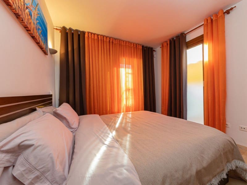 2 sovrum Takvåning till salu i Torrevieja med garage - 295 000 € (Ref: 8526938)