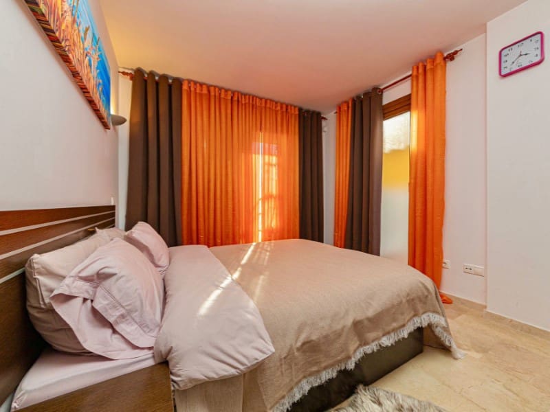 2 sovrum Takvåning till salu i Torrevieja med garage - 295 000 € (Ref: 8526938)