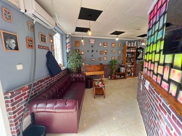 Erhverv til salg i Guardamar del Segura - € 99.900 (Ref: 8976399)