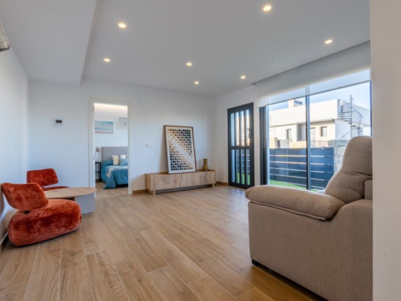 3 quarto Moradia para venda em Algorfa com piscina - 528 000 € (Ref: 8979595)