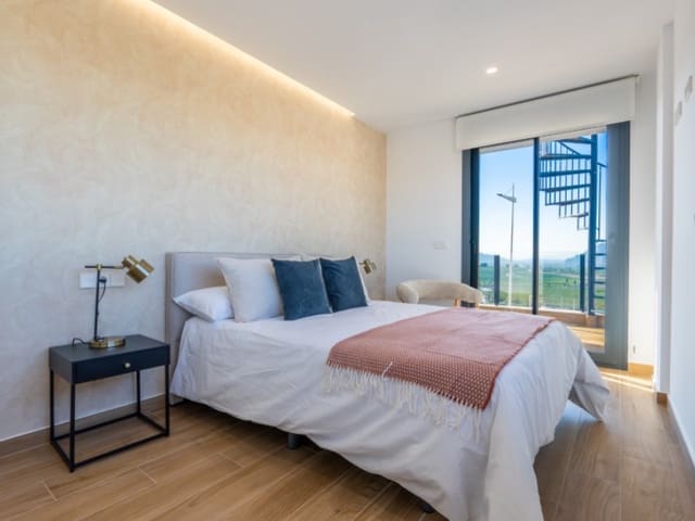 3 soveværelse Villa til salg i Algorfa med swimmingpool - € 528.000 (Ref: 8979595)