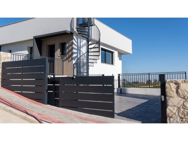 3 soveværelse Villa til salg i Algorfa med swimmingpool - € 473.000 (Ref: 8979597)