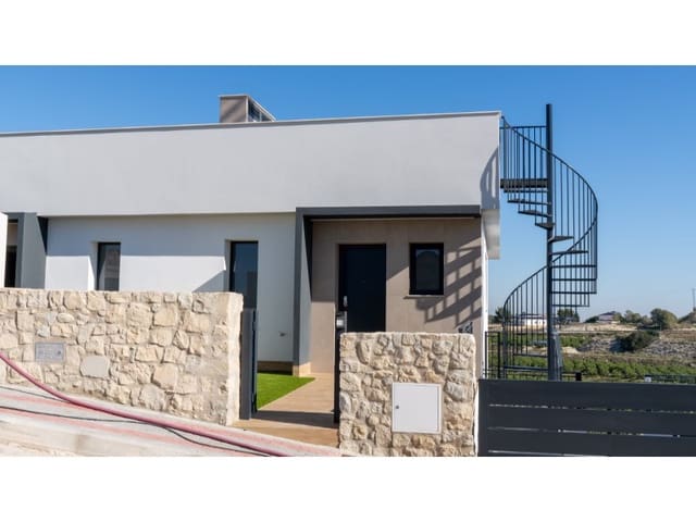 3 soveværelse Villa til salg i Algorfa med swimmingpool - € 473.000 (Ref: 8979597)