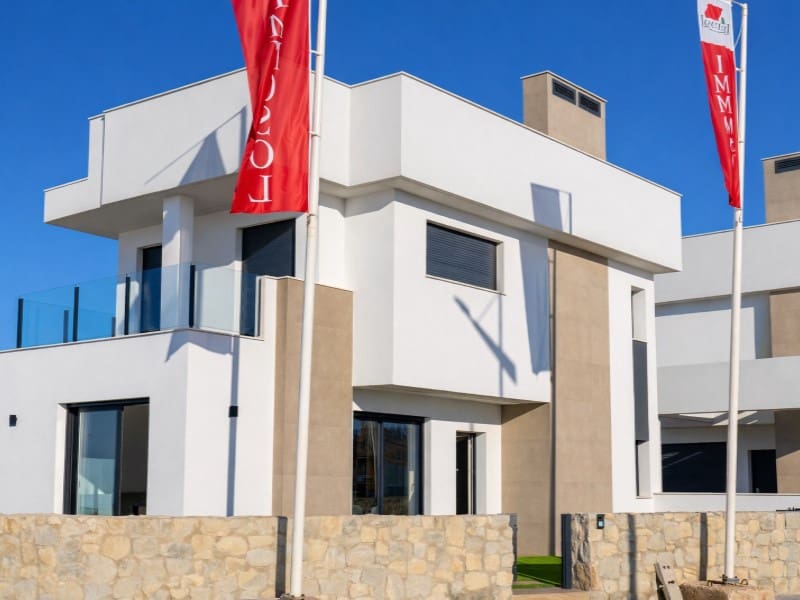 3 soveværelse Villa til salg i Algorfa med swimmingpool - € 495.000 (Ref: 8979600)