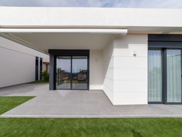 Chalet de 3 habitaciones en Polop en venta con garaje - 470.000 € (Ref: 9073606)