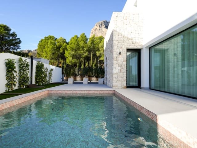 3 bedroom Villa for sale in Polop with pool garage - € 860,000 (Ref: 9074989)