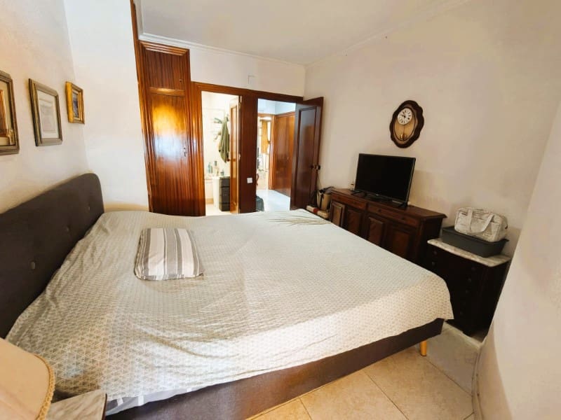 3 soveværelse Lejlighed til salg i Alicante by - € 459.000 (Ref: 9112605)