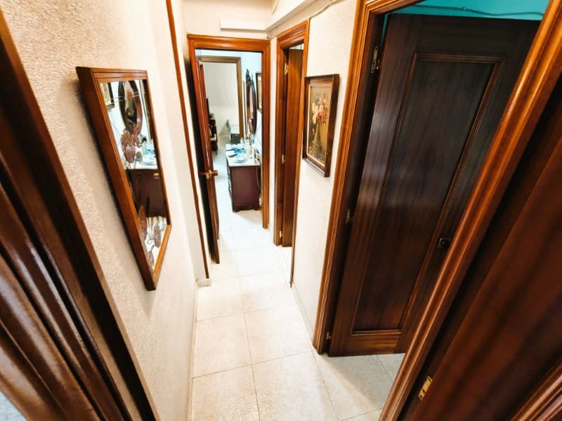 3 soveværelse Lejlighed til salg i Alicante by - € 459.000 (Ref: 9112605)