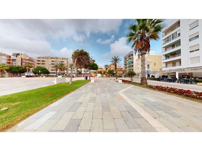 3 soveværelse Lejlighed til salg i La Mata - € 410.000 (Ref: 9312592)