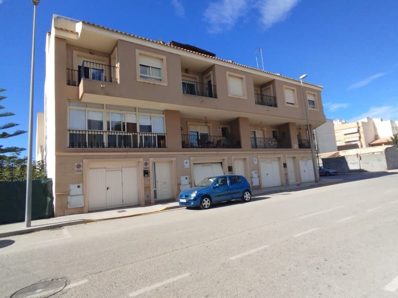 3 soveværelse Byhus til salg i Almoradi med garage - € 325.000 (Ref: 9338573)