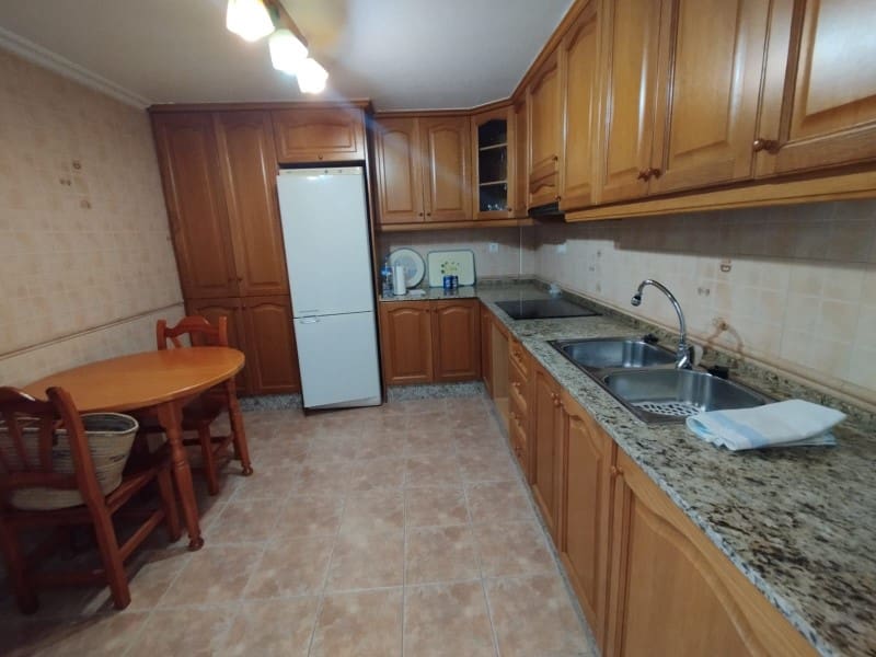 3 soveværelse Byhus til salg i Almoradi med garage - € 325.000 (Ref: 9338573)