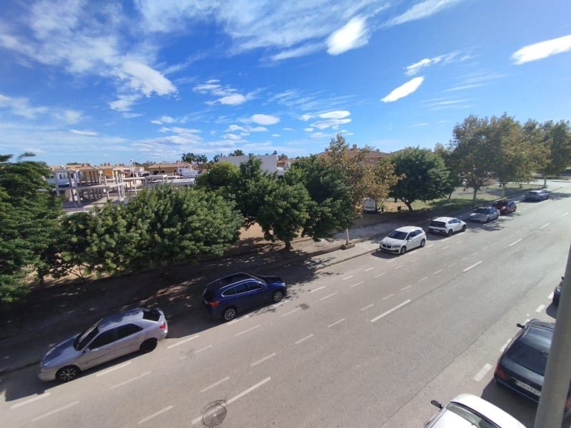 3 soveværelse Byhus til salg i Almoradi med garage - € 325.000 (Ref: 9338573)