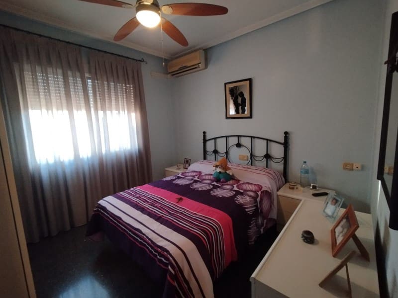 4 soverom Bungalow til salgs i Almoradi med garasje - € 170 000 (Ref: 9419943)