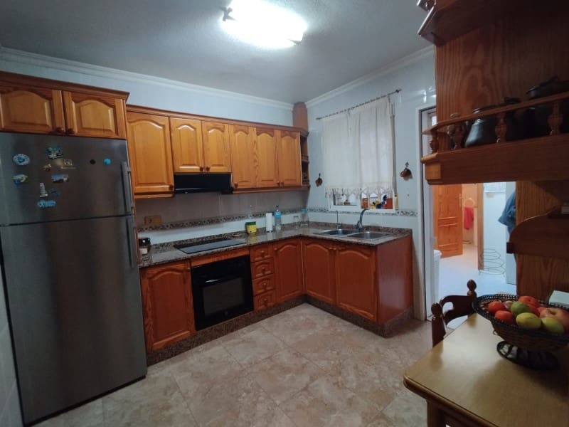 4 soverom Bungalow til salgs i Almoradi med garasje - € 170 000 (Ref: 9419943)