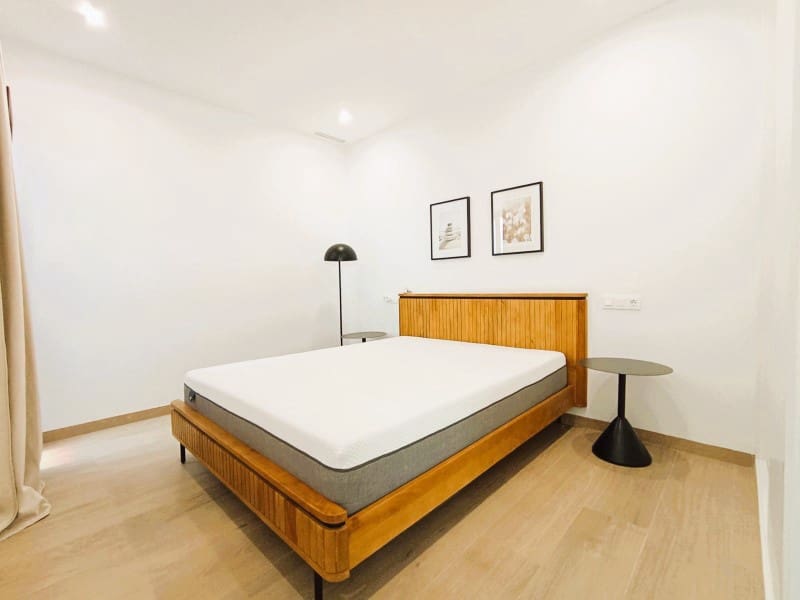 5 bedroom Villa for sale in Finestrat with pool - € 915,000 (Ref: 9604840)