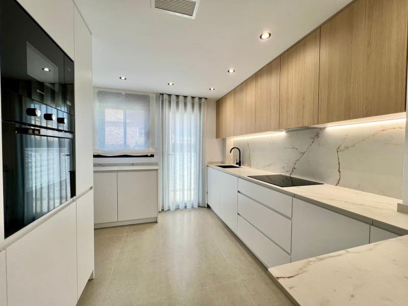 Casa de 3 habitaciones en Benferri en venta - 318.000 € (Ref: 9794371)