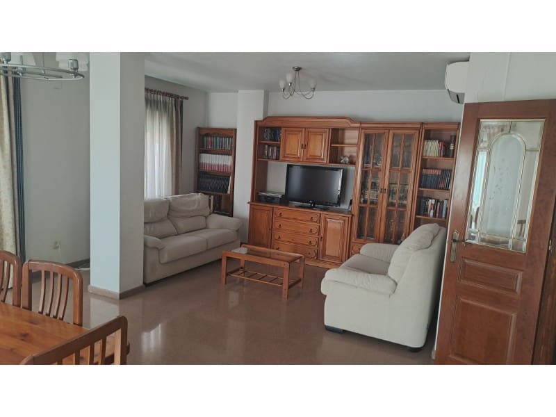 6 soverom Hus til salgs i Almoradi med garasje - € 395 000 (Ref: 9804135)