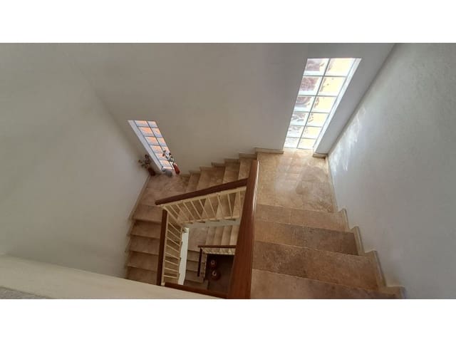 6 soverom Hus til salgs i Almoradí med garasje - € 395 000 (Ref: 9804135)