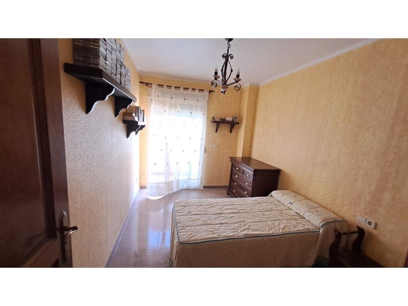 6 soverom Hus til salgs i Almoradi med garasje - € 395 000 (Ref: 9804135)