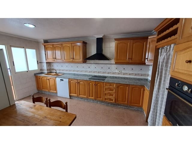 6 soverom Hus til salgs i Almoradí med garasje - € 395 000 (Ref: 9804135)