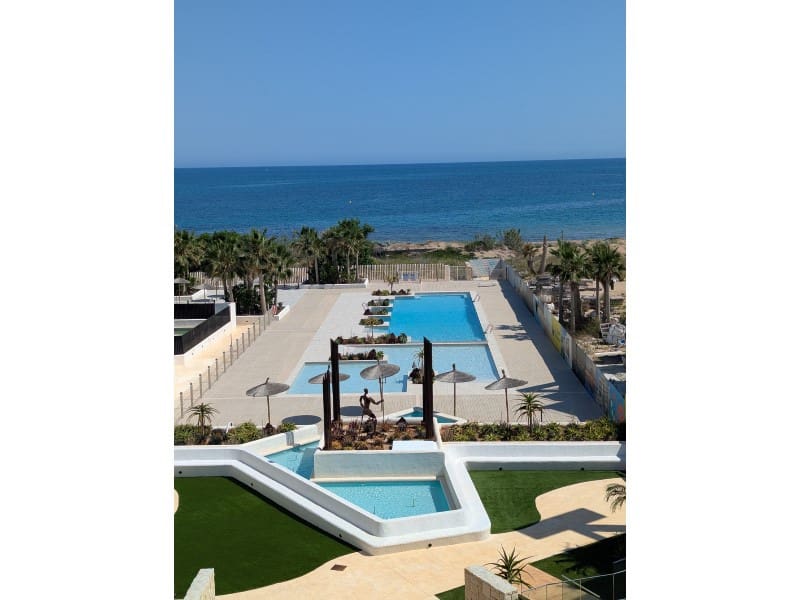 2 quarto Apartamento para venda em Denia com piscina - 355 000 € (Ref: 9815731)