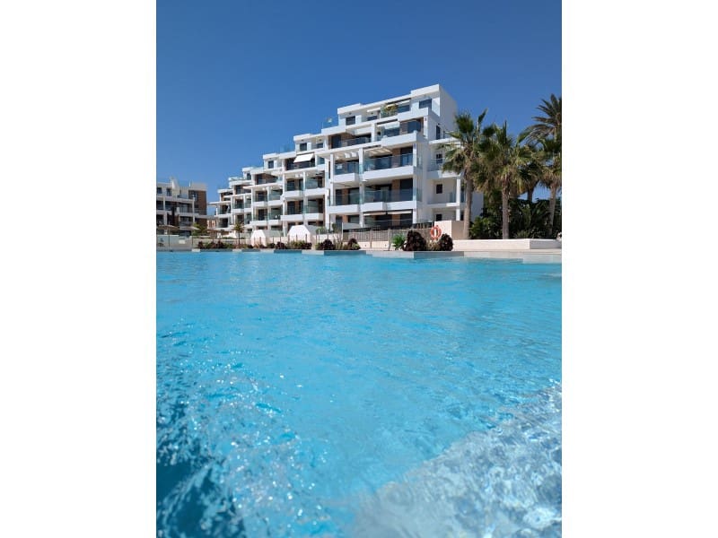 2 quarto Apartamento para venda em Denia com piscina - 355 000 € (Ref: 9815731)