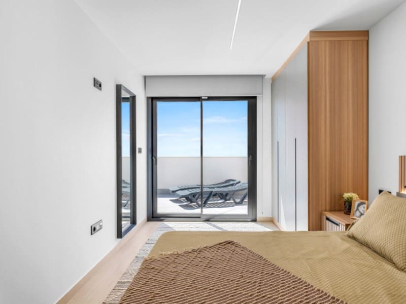 3 sypialnia Apartament na sprzedaż w Guardamar del Segura z basenem - 238 000 € (Ref: 9815740)