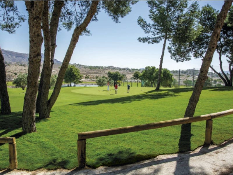 2 soveværelse Lejlighed til salg i Monforte del Cid med swimmingpool - € 260.000 (Ref: 9817879)