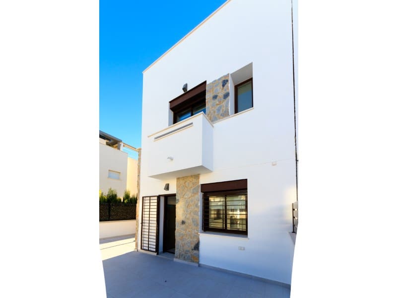3 bedroom Townhouse for sale in Pilar de la Horadada with pool - € 354,900 (Ref: 9817881)