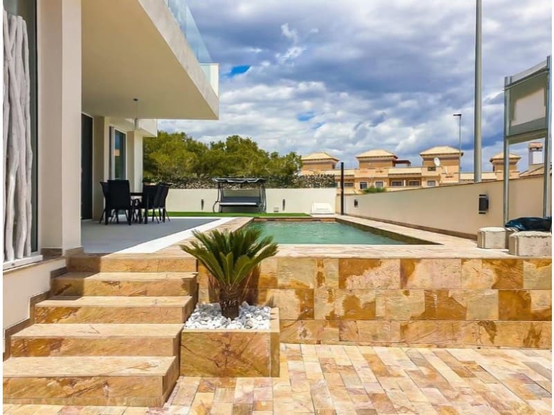3 slaapkamer Huis te koop in Orihuela - € 540.000 (Ref: 9817910)