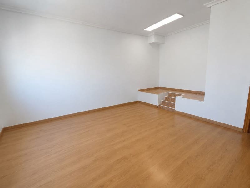 3 sovrum Lägenhet till salu i Almoradi med garage - 120 000 € (Ref: 9820225)
