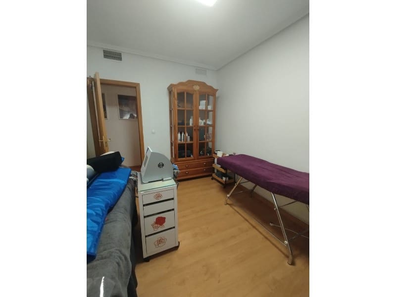 3 sovrum Lägenhet till salu i Almoradi med garage - 120 000 € (Ref: 9820225)